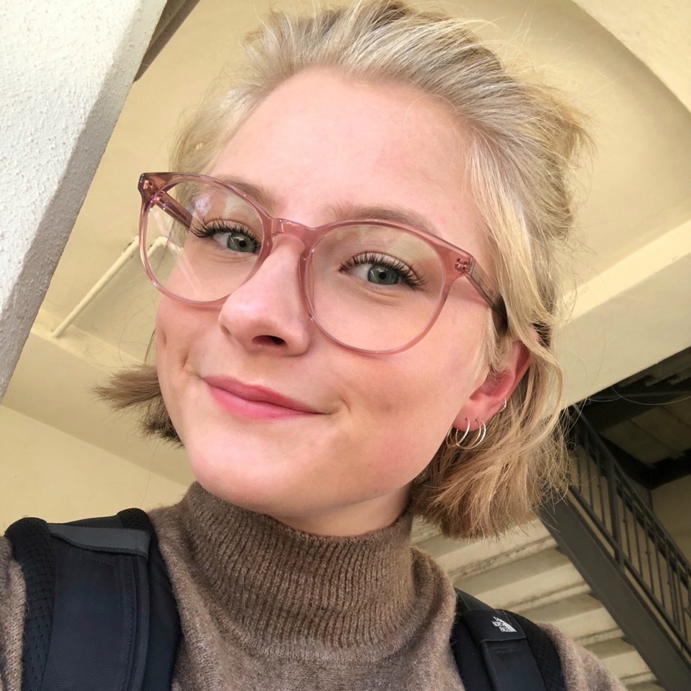 Meet your Posher, Molly